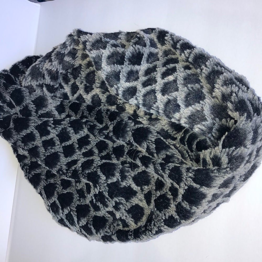 CUSTOM faux fur infinity scarf made my hand
